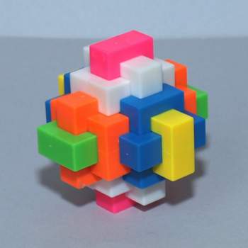 Plastic Burr, in original box - US$ 6.00