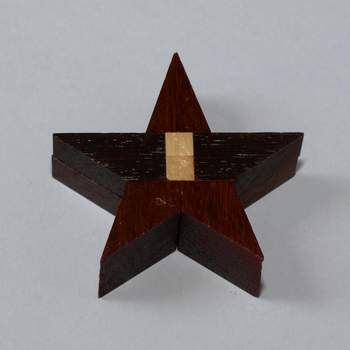 Wooden STAR - Japan - US$ 24.00