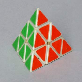 Pyraminx Key Ring without box - US$ 7.00