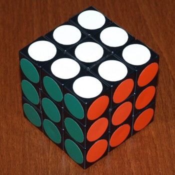 Rubiks Cube with point without box - US$ 10.00